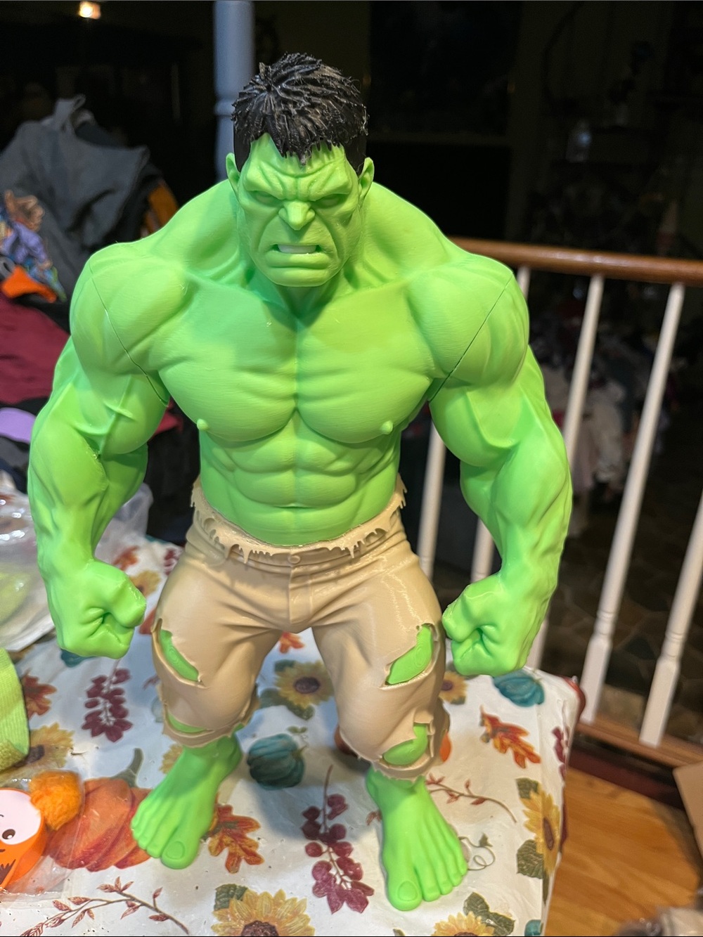 Green Hulk Statue Action Figure - 3d